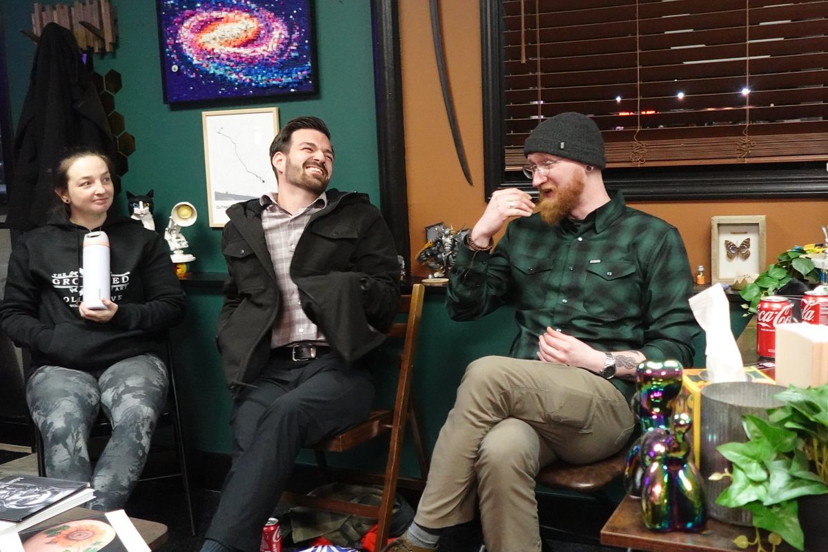 LHN members connecting at a roundtable event